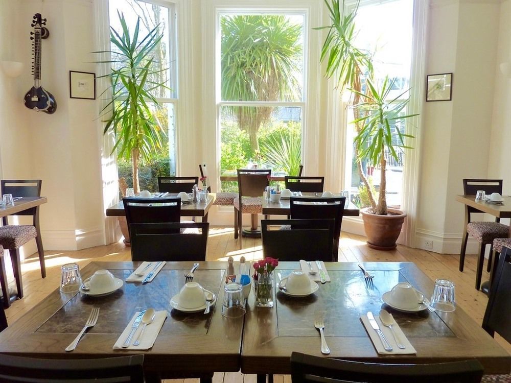 Derrin Guest House Larne Exterior photo